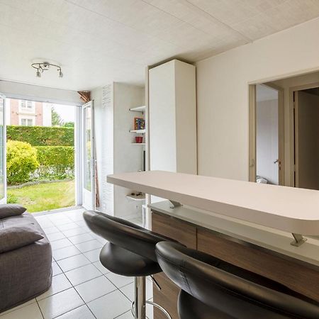 Superbe Appartement Au Coeur De Versailles Esterno foto